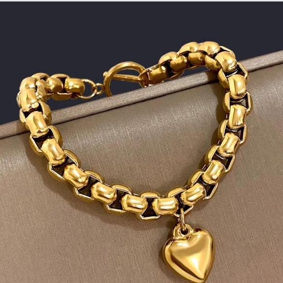 New-18k gold plated stainless steel heart-shaped charm bracelet - Picture 4 of 6